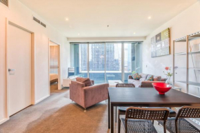 Collins St, Southern Cross, 2 bd, PARKING, FREE WIFI